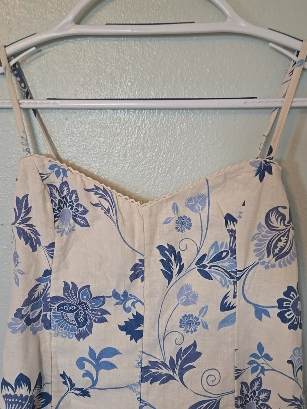 Abercrombie & Fitch | Cream And Blue Floral Linen Blend Mini Dress Size XS - Picture 2 of 10